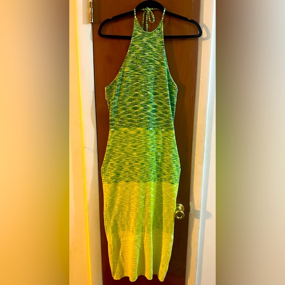 Future Collective Green Ombré Halter Dress Size Large - Picture 4 of 7